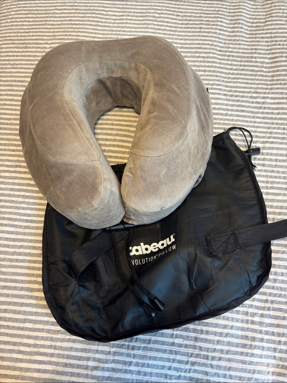 Cabeau Gray Memory Foam Travel Neck Pillow - Plush Support